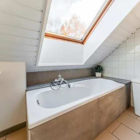 Escape In Hautes Fagnes, Cleaning Included Sourbrodt