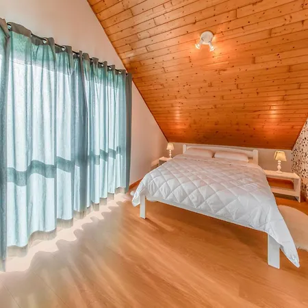 Escape In Hautes Fagnes, Cleaning Included Vakantiehuis *